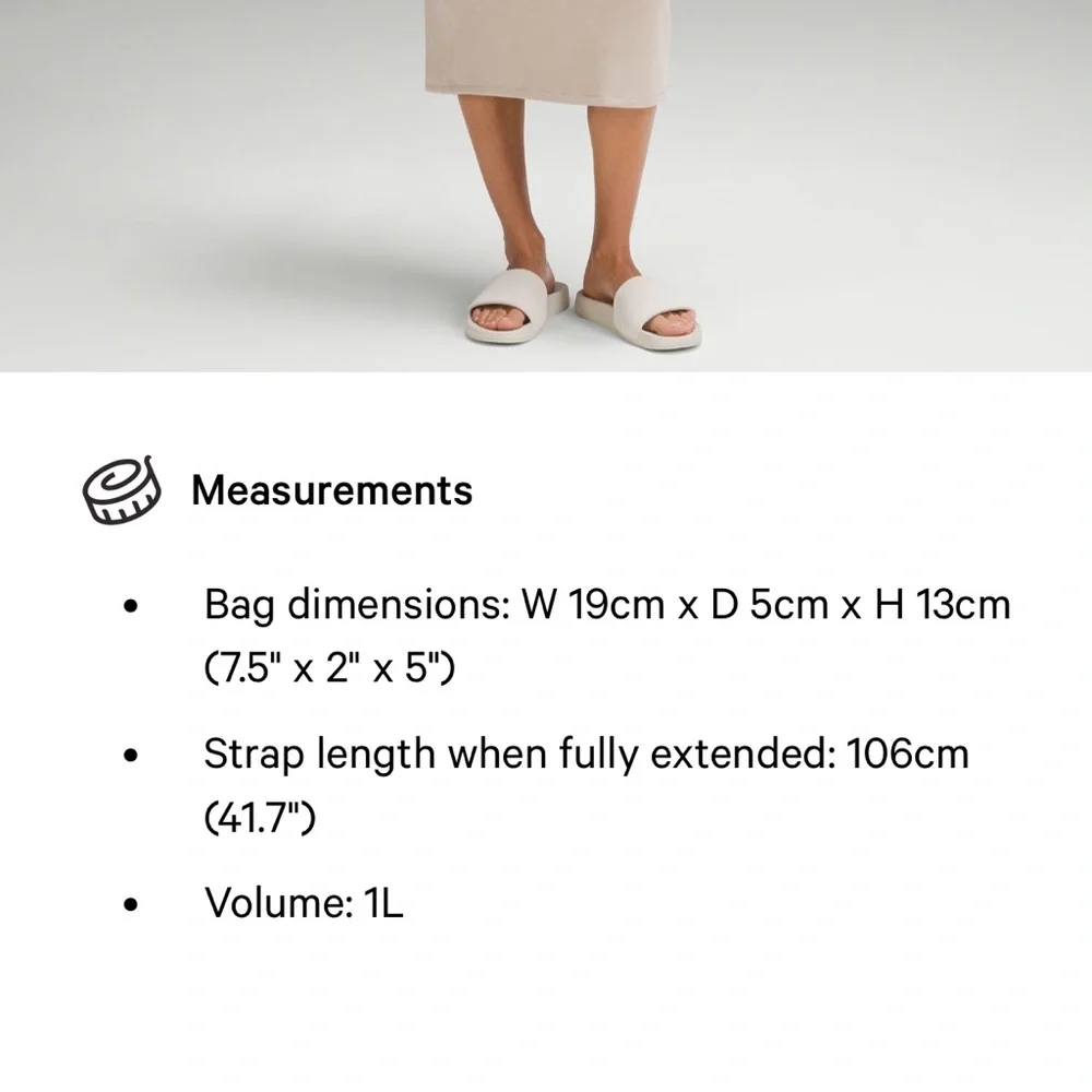 EUC lululemon Black Belt Bag - 1L - Picture 4 of 4